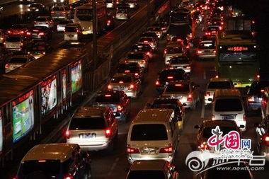 柳州堵车爆料最新视频,最新视频曝光！  第2张