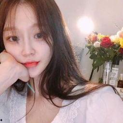 女网红最新爆料大全图片,揭秘娱乐圈不为人知的秘密瞬间 第3张 女网红最新爆料大全图片,揭秘娱乐圈不为人知的秘密瞬间 第3张