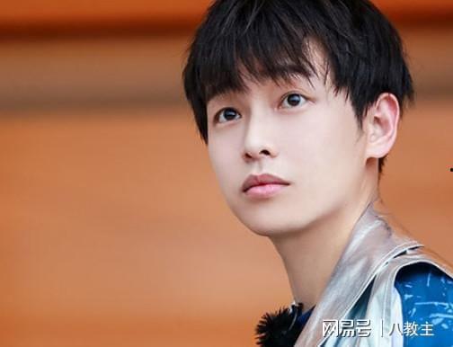 彭昱畅最新恋情爆料,新恋情引网友热议,甜蜜互动引猜测  第2张 彭昱畅最新恋情爆料,新恋情引网友热议,甜蜜互动引猜测  第2张