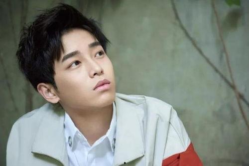 彭昱畅最新恋情爆料,新恋情引网友热议,甜蜜互动引猜测  第3张 彭昱畅最新恋情爆料,新恋情引网友热议,甜蜜互动引猜测  第3张